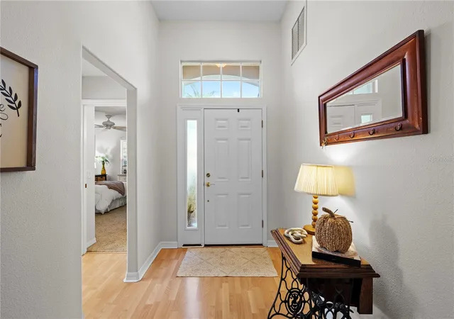 Photo 2 of Single family home for sale at 5064 Creekside Trl, Sarasota, FL 34243 | MLS# A4707806 | Listing updated on 2026-10-02
