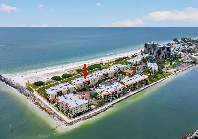 Photo 4 of Condo for sale at 7434 Bayshore Dr #202, Treasure Island, FL 33706 | MLS# TB8553158 | Listing updated on 2026-10-07