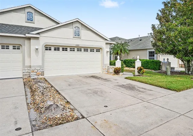 Photo 1 of Townhouse for sale at 11426 Cambray Crk Loop, Riverview, FL 33579 | MLS# O6445821 | Listing updated on 2026-09-30