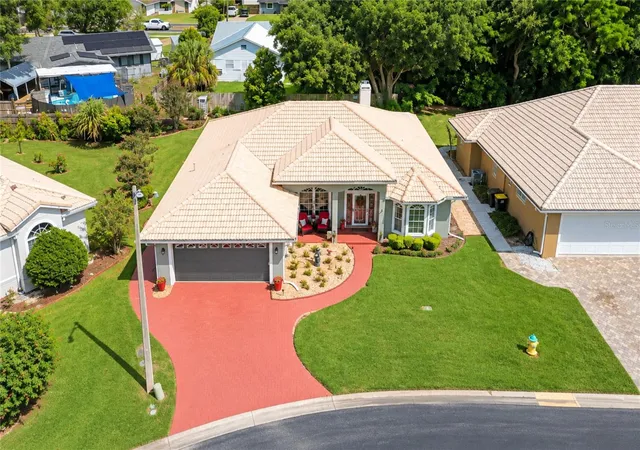 Photo 3 of Single family home for sale at 126 Harbor Way, Auburndale, FL 33823 | MLS# L4965430 | Listing updated on 2026-09-30