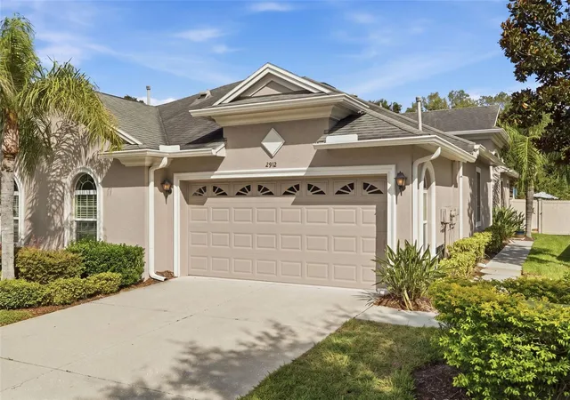 Photo 2 of Single family home for sale at 2912 Devonoak Blvd, Land O Lakes, FL 34638 | MLS# TB8553163 | Listing updated on 2026-10-22