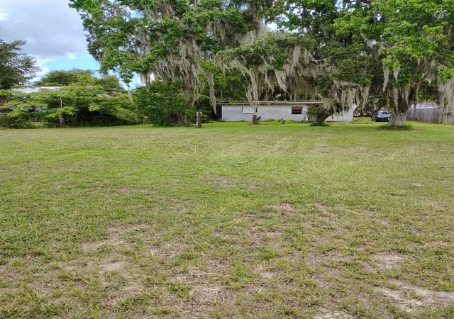Photo 3 of Manufactured home for sale at 15243 Ne 217th Avenue, Fort Mc Coy, FL 32134 | MLS# O6445830 | Listing updated on 2026-10-06