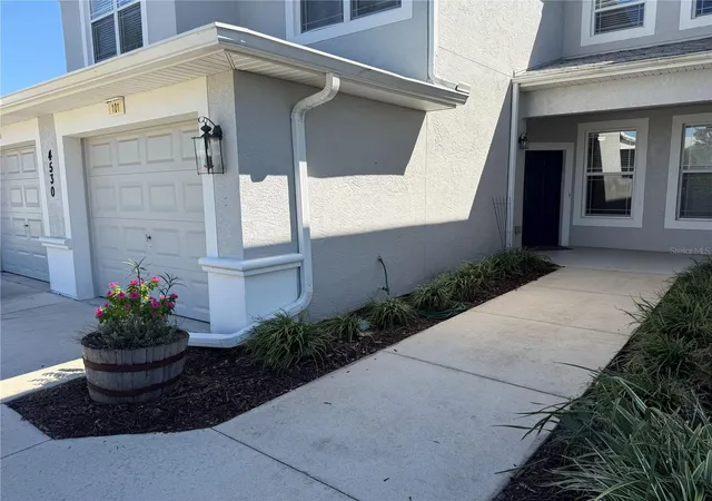Photo 2 of Condo for sale at 4530 Sw 52nd Circle #101, Ocala, FL 34474 | MLS# OM733076 | Listing updated on 2026-09-30