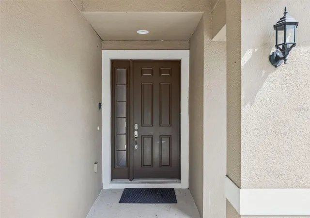 Photo 3 of Single family home for sale at 2566 Rosemont Cir, Davenport, FL 33837 | MLS# S5158491 | Listing updated on 2026-09-30