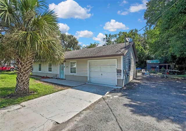 Photo 2 of Single family home for sale at 6675 S Frankfurter Way, Homosassa, FL 34446 | MLS# OM733077 | Listing updated on 2026-10-02