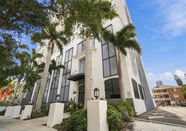 Photo 1 of Condo for sale at 226 5th Avenue N #M05, Saint Petersburg, FL 33701 | MLS# TB8553167 | Listing updated on 2026-10-02