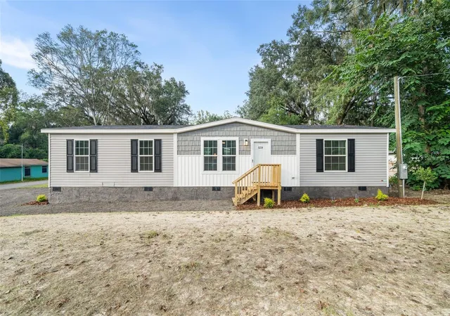 Photo 1 of Manufactured home for sale at 5239 Sw 67th Street, Gainesville, FL 32608 | MLS# GC543859 | Listing updated on 2026-10-07