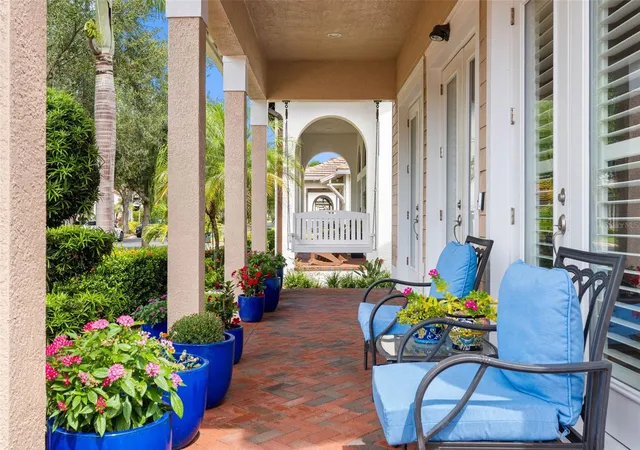 Photo 4 of Single family home for sale at 6101 Yeats Manor Dr, Tampa, FL 33616 | MLS# TB8553172 | Listing updated on 2026-10-01
