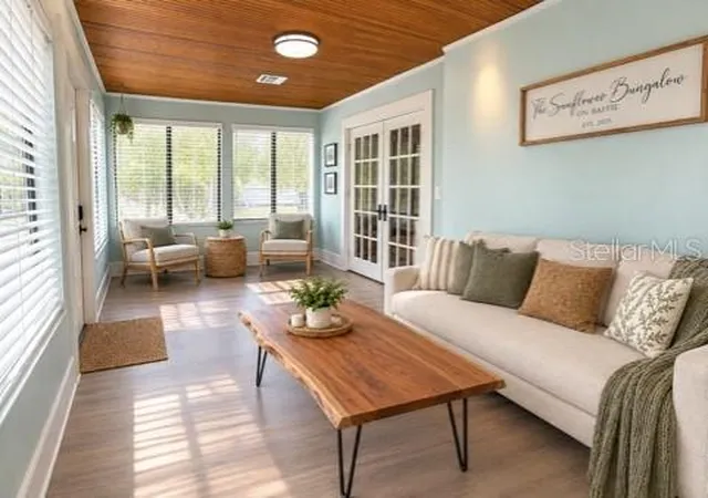 Photo 3 of Single family home for sale at 712 Baffie Ave, Winter Park, FL 32789 | MLS# O6445837 | Listing updated on 2026-09-30
