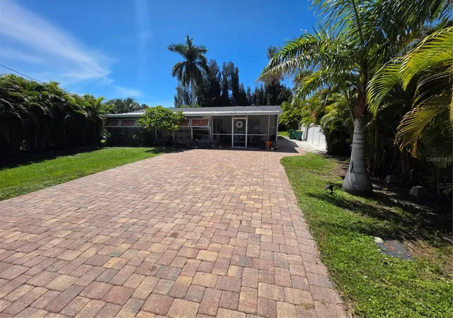Photo 3 of Single family home for sale at 27429 Dutch Ave, Punta Gorda, FL 33982 | MLS# C7531359 | Listing updated on 2026-10-07