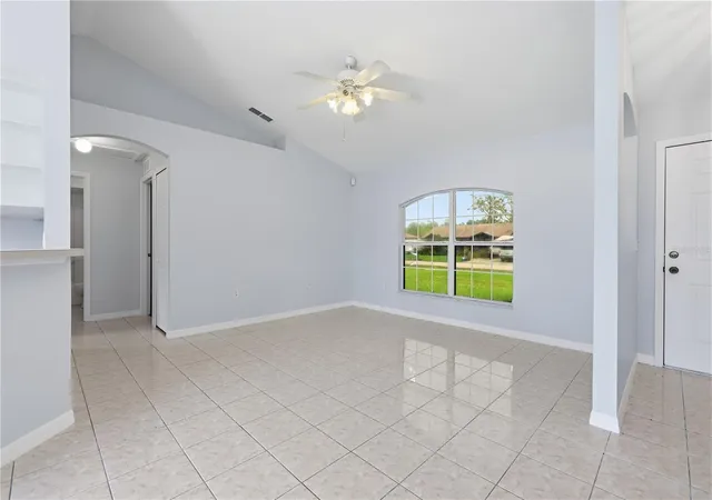 Photo 4 of Single family home for sale at 824 Alcan Ave, Deltona, FL 32738 | MLS# V4951570 | Listing updated on 2026-10-14