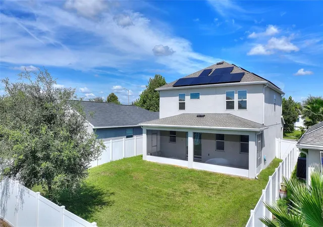 Photo 2 of Single family home for sale at 1501 Woodlark Dr, Haines City, FL 33844 | MLS# S5158495 | Listing updated on 2026-10-01