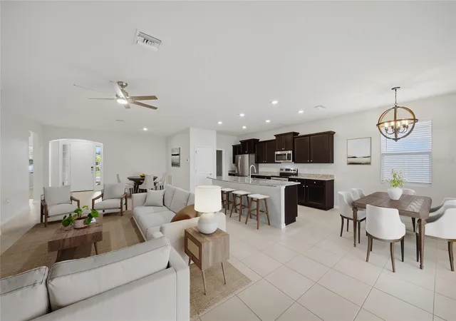 Photo 1 of Single family home for sale at 3940 Mossy Limb Ct, Palmetto, FL 34221 | MLS# A4707819 | Listing updated on 2026-10-07