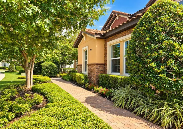 Photo 3 of Mansion for sale at 7747 Green Mountain Way, Winter Garden, FL 34787 | MLS# O6445847 | Listing updated on 2026-10-01