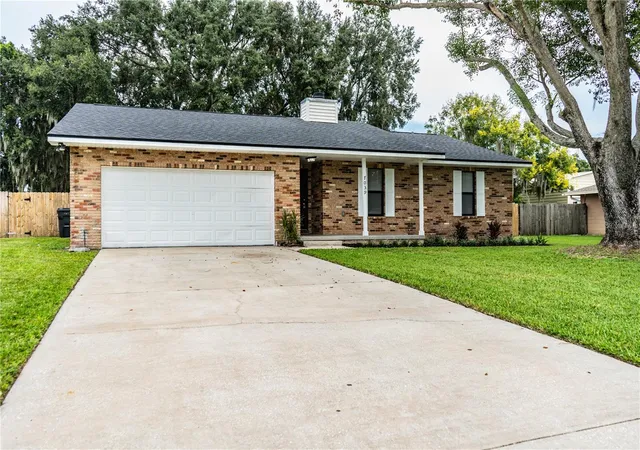 Single family home for sale at 7039 Sheffield Dr, LAKELAND, FL 33810 | MLS# L4965433