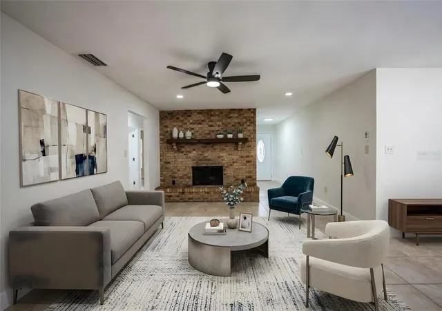 Photo 1 of Single family home for sale at 7039 Sheffield Dr, Lakeland, FL 33810 | MLS# L4965433 | Listing updated on 2026-10-07
