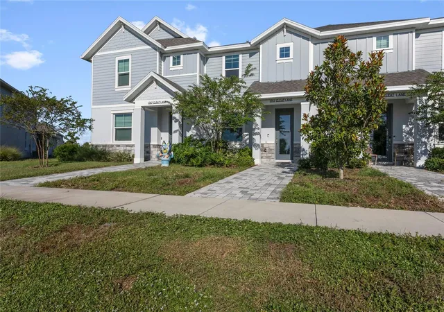 Photo 2 of Townhouse for sale at 1741 Cleat Ln, Sarasota, FL 34240 | MLS# A4707820 | Listing updated on 2026-10-04