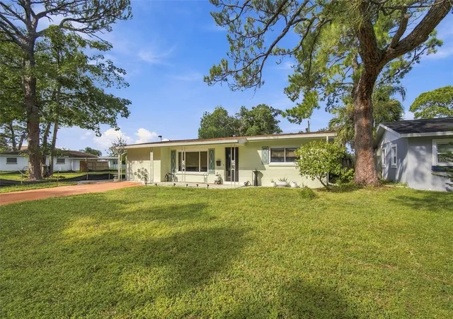 Photo 4 of Single family home for sale at 9010 1st Street N, Saint Petersburg, FL 33702 | MLS# TB8553190 | Listing updated on 2026-10-05
