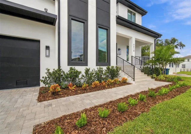 Photo 3 of Single family home for sale at 3615 S Lightner Dr, Tampa, FL 33629 | MLS# TB8553197 | Listing updated on 2026-10-09