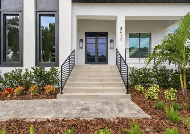 Photo 4 of Single family home for sale at 3615 S Lightner Dr, Tampa, FL 33629 | MLS# TB8553197 | Listing updated on 2026-10-09