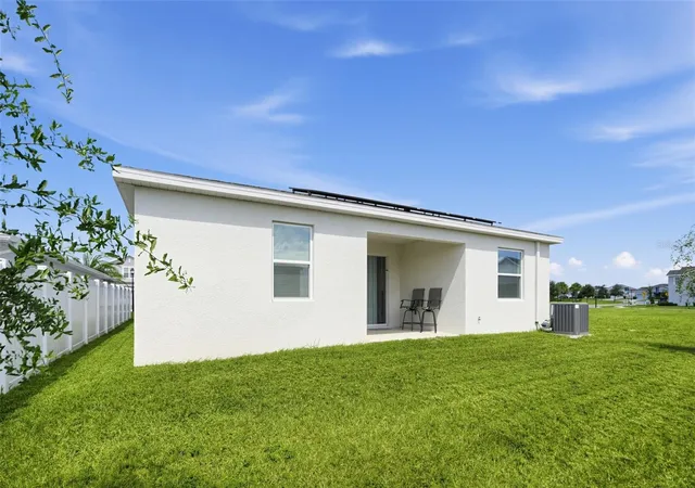 Photo 3 of Single family home for sale at 6995 Church Lake St, Groveland, FL 34736 | MLS# O6445857 | Listing updated on 2026-10-05