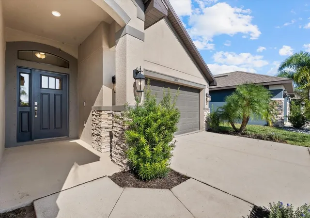 Photo 1 of Single family home for sale at 16117 61st Lane E, Parrish, FL 34219 | MLS# A4707825 | Listing updated on 2026-10-17