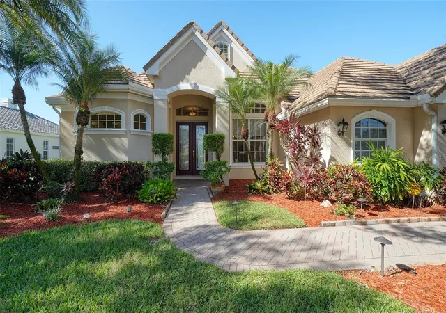 Photo 2 of Single family home for sale at 8922 Bloomfield Blvd, Sarasota, FL 34238 | MLS# A4707826 | Listing updated on 2026-10-23