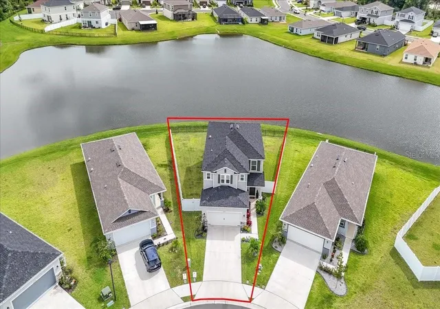 Photo 3 of Single family home for sale at 10971 Bluestem Cvs, Parrish, FL 34219 | MLS# TB8553213 | Listing updated on 2026-10-09