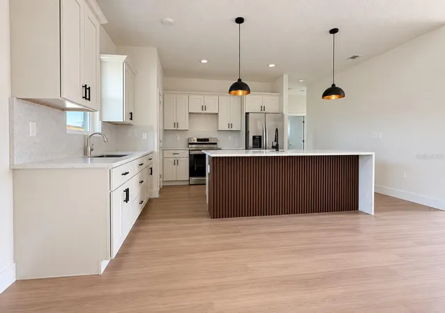 Photo 3 of Single family home for sale at 3955 SW 138th Place, Ocala, FL 34473 | MLS# O6445870 | Listing updated on 2026-10-28