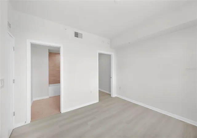Photo 3 of Condo for sale at 5563 Millenia Park Blvd #412, Orlando, FL 32839 | MLS# O6445874 | Listing updated on 2026-10-08