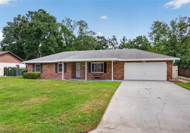 Photo 1 of Single family home for sale at 3745 NE 18th Avenue, Ocala, FL 34479 | MLS# OM733088 | Listing updated on 2026-09-30