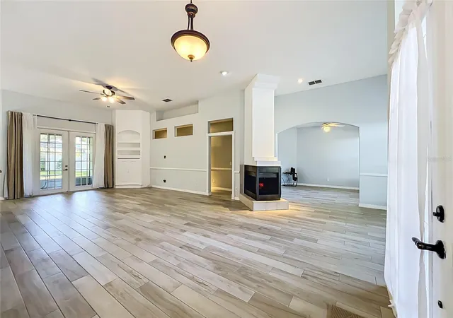 Photo 3 of Single family home for sale at 1510 Adriatic Dr, Ocoee, FL 34761 | MLS# O6445877 | Listing updated on 2026-10-08