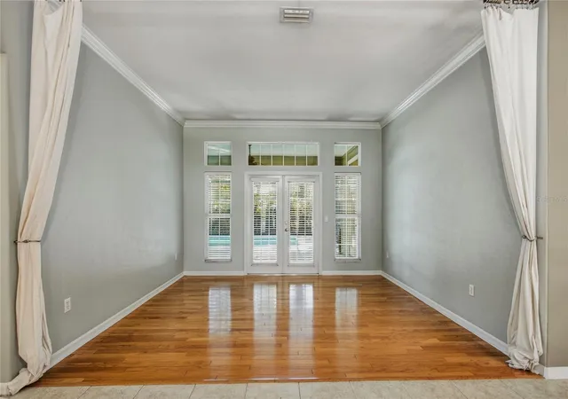 Photo 2 of Single family home for sale at 915 Sw 86th Way, Gainesville, FL 32607 | MLS# GC543862 | Listing updated on 2026-10-06