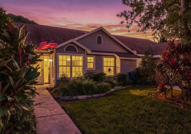 Photo 2 of Single family home for sale at 2712 Bentley Dr, Palm Harbor, FL 34684 | MLS# TB8553222 | Listing updated on 2026-10-05