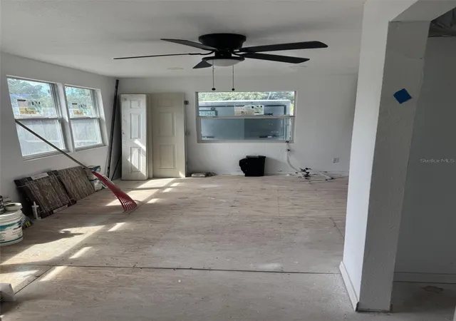 Photo 3 of Single family home for sale at 205 Emerald Ln, Largo, FL 33771 | MLS# TB8553224 | Listing updated on 2026-10-06