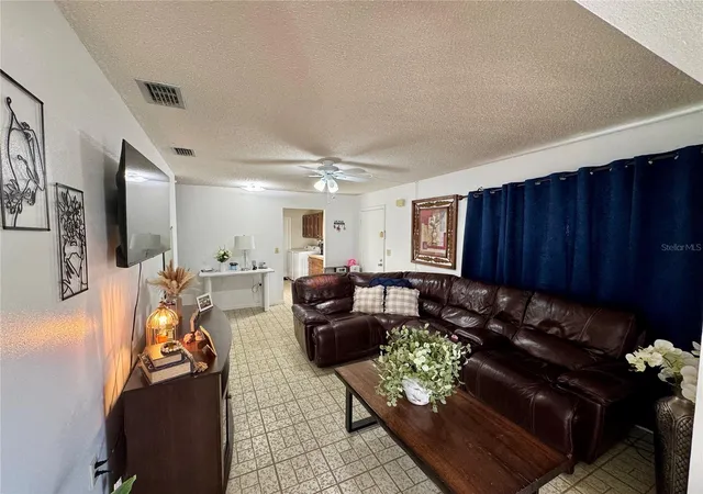 Photo 3 of Single family home for sale at 14710 SW 41st Avenue Rd, Ocala, FL 34473 | MLS# G5118408 | Listing updated on 2026-10-06