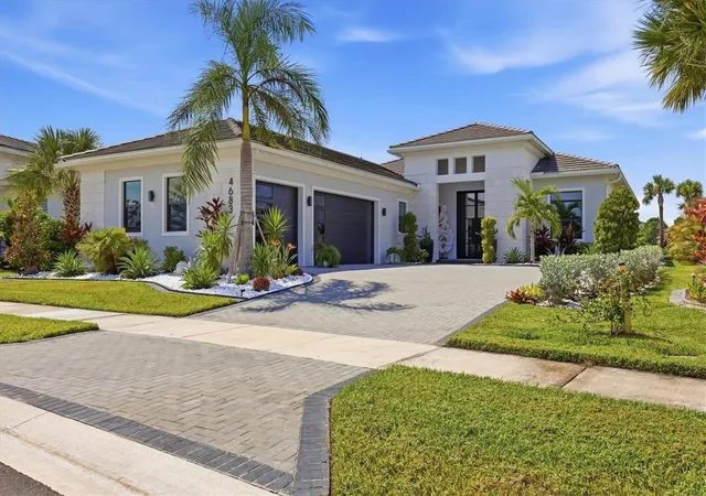 Single family home for sale at 4683 Cedron Ct, SARASOTA, FL 34240 | MLS# A4707832