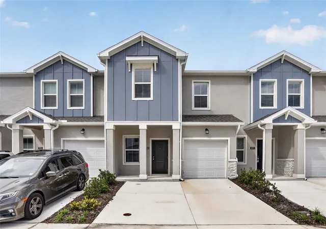Photo 2 of Townhouse for sale at 3088 Chromatic St, Kissimmee, FL 34758 | MLS# O6445890 | Listing updated on 2026-10-20