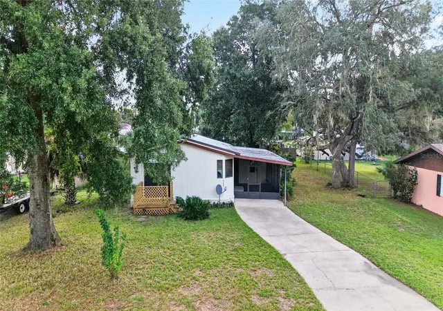 Manufactured home for sale at 2185 SE 173rd Avenue, SILVER SPRINGS, FL 34488 | MLS# OM733096