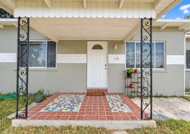 Photo 3 of Single family home for sale at 144 Oak St, Clermont, FL 34711 | MLS# G5118411 | Listing updated on 2026-10-03