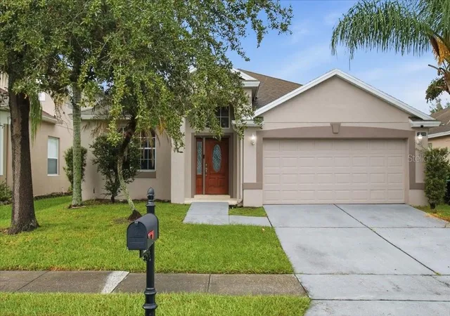 Photo 1 of Single family home for sale at 15319 Montesino Dr, Orlando, FL 32828 | MLS# O6445903 | Listing updated on 2026-10-06