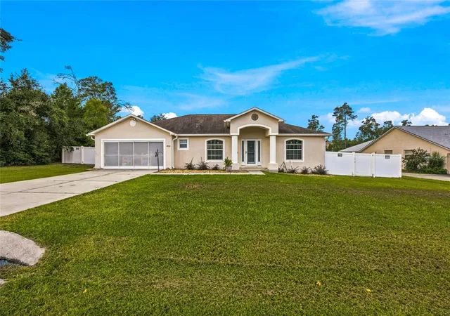 Photo 1 of Single family home for sale at 4918 SW 107th Loop, Ocala, FL 34476 | MLS# OM733099 | Listing updated on 2026-10-20
