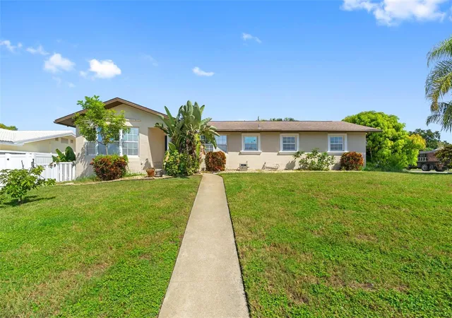 Photo 1 of Single family home for sale at 14331 Apache Ave, Largo, FL 33774 | MLS# TB8553252 | Listing updated on 2026-10-02