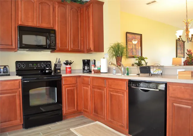 Photo 3 of Townhouse for sale at 5002 Tideview Cir #5, Orlando, FL 32819 | MLS# O6445905 | Listing updated on 2026-10-02
