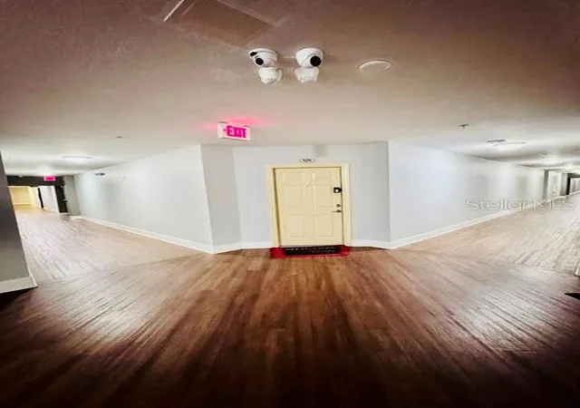 Photo 3 of Condo for sale at 860 N Orange Ave #328, Orlando, FL 32801 | MLS# O6445907 | Listing updated on 2026-10-08