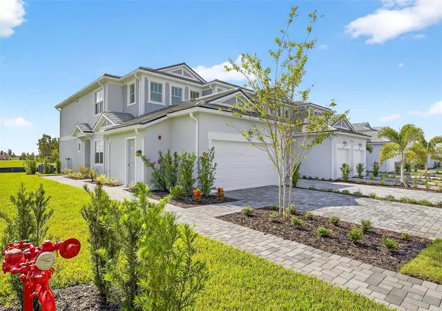 Photo 1 of Condo for sale at 17405 Moonflower Dr #101, Venice, FL 34293 | MLS# TB8553257 | Listing updated on 2026-09-30