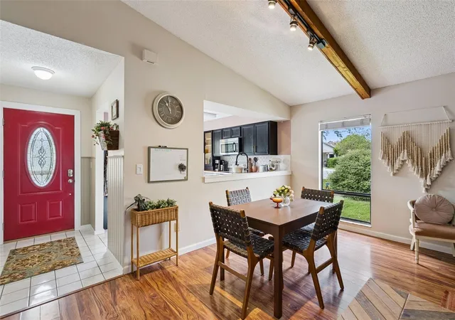 Photo 3 of Single family home for sale at 725 Adidas Rd, Winter Springs, FL 32708 | MLS# O6445911 | Listing updated on 2026-10-03