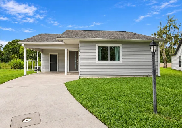 Photo 2 of Single family home for sale at 5522 82nd Avenue Dr E, Palmetto, FL 34221 | MLS# R4912073 | Listing updated on 2026-10-02