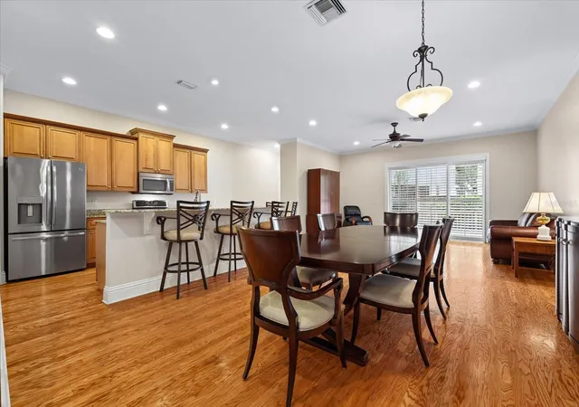 Photo 3 of Townhouse for sale at 3410 W Barcelona St #2, Tampa, FL 33629 | MLS# TB8553278 | Listing updated on 2026-10-04