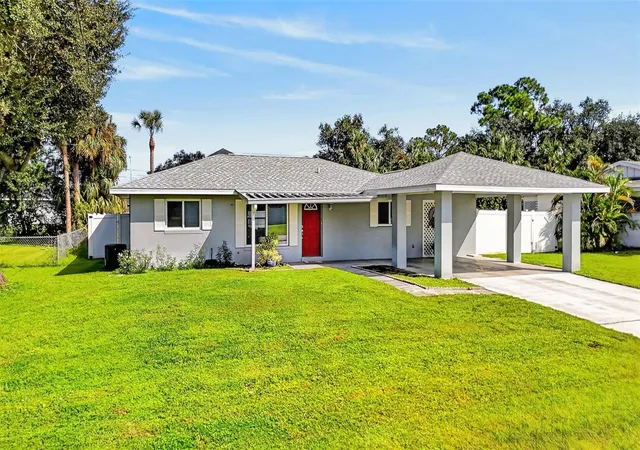 Photo 1 of Single family home for sale at 20416 Tappan Zee Dr, Port Charlotte, FL 33952 | MLS# C7531371 | Listing updated on 2026-10-28